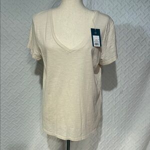 Universal Thread Cream V-Neck Short Sleeve Top